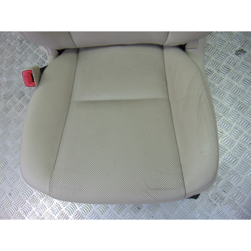 BEIGE JUEGO ASIENTOS COMPLETO SUBARU LEGACY BERLINA (B13/BL) 2.0 D Classic 2008 BEIGE 199992 SUBARU - 42