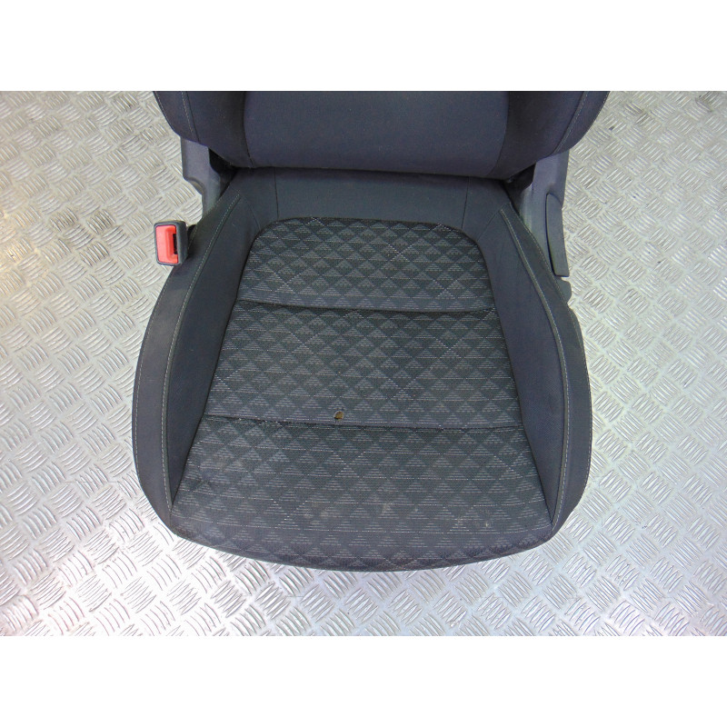  JUEGO ASIENTOS COMPLETO KIA RIO (YB) Business 2017 203562 KIA - 1