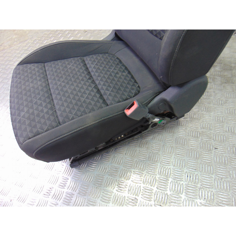  JUEGO ASIENTOS COMPLETO KIA RIO (YB) Business 2017 203562 KIA - 5