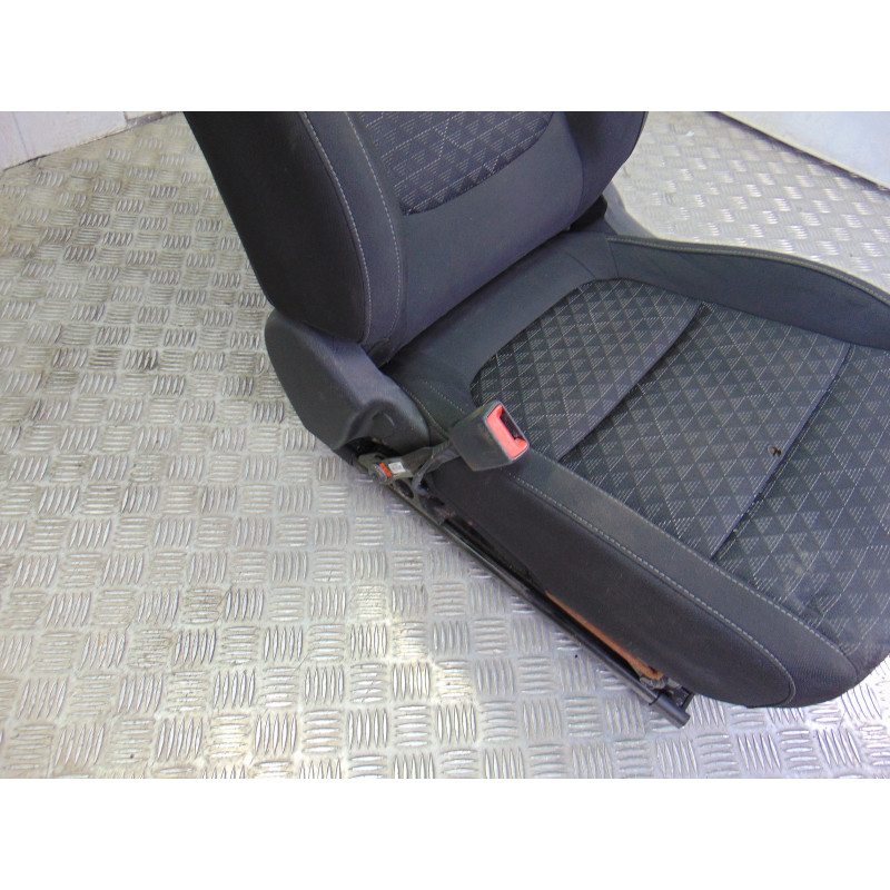  JUEGO ASIENTOS COMPLETO KIA RIO (YB) Business 2017 203562 KIA - 24