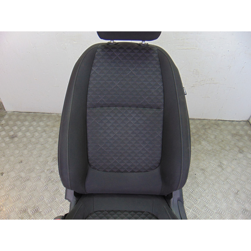  JUEGO ASIENTOS COMPLETO KIA RIO (YB) Business 2017 203562 KIA - 29