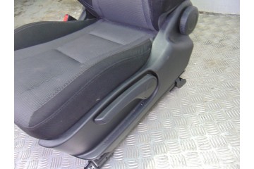  JUEGO ASIENTOS COMPLETO HYUNDAI I30 (GD) Classic 2012 203655 HYUNDAI - 18