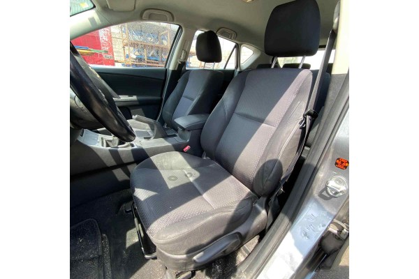 MAZDA 3 BERLINA (BL) Active