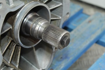 HRA CAJA CAMBIOS BMW SERIE X3 (E83) 2.0d 2005 HRA 194908 BMW - 1