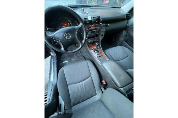 MERCEDES-BENZ CLASE C (BM 203) BERLINA 220 CDI (203.006)