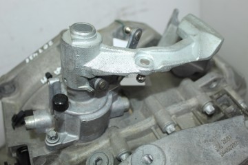 6V M CAJA CAMBIOS OPEL ASTRA H BERLINA Edition 2011 6V M 207438 OPEL - 2