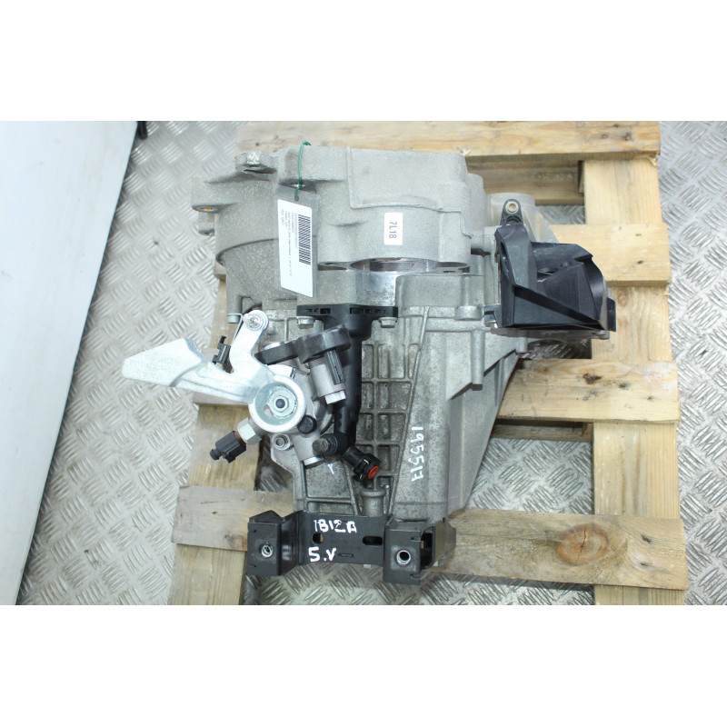 QAD CAJA CAMBIOS SEAT IBIZA SC (6P5) Style Connect 2016 QAD 195517 SEAT - 6