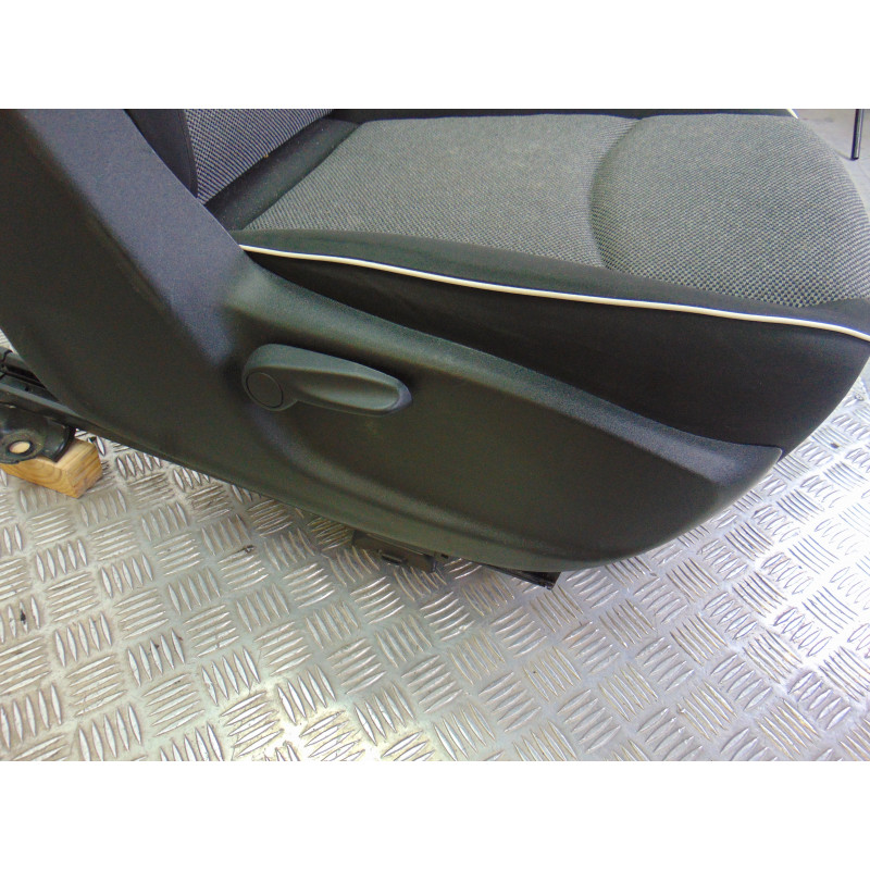 JUEGO ASIENTOS COMPLETO FIAT 500X (334)
