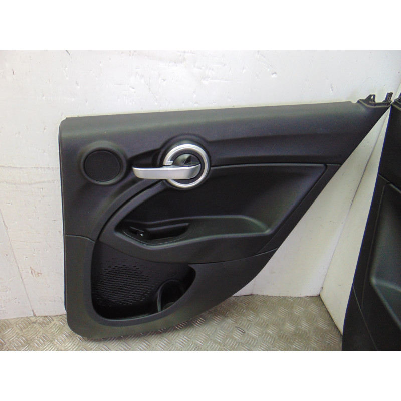 JUEGO ASIENTOS COMPLETO FIAT 500X (334)