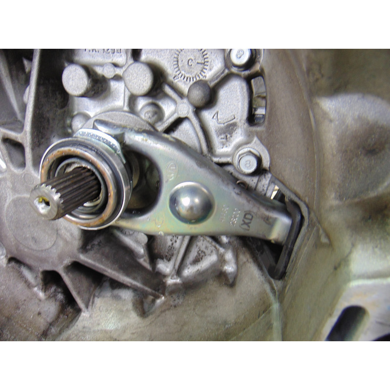 WCJ6  CAJA CAMBIOS KIA CEED (JD) Concept 2012 WCJ6 203796 KIA - 1