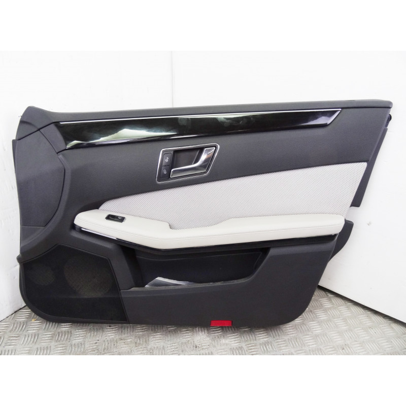 JUEGO ASIENTOS COMPLETO MERCEDES-BENZ CLASE E (BM 212) LIM.