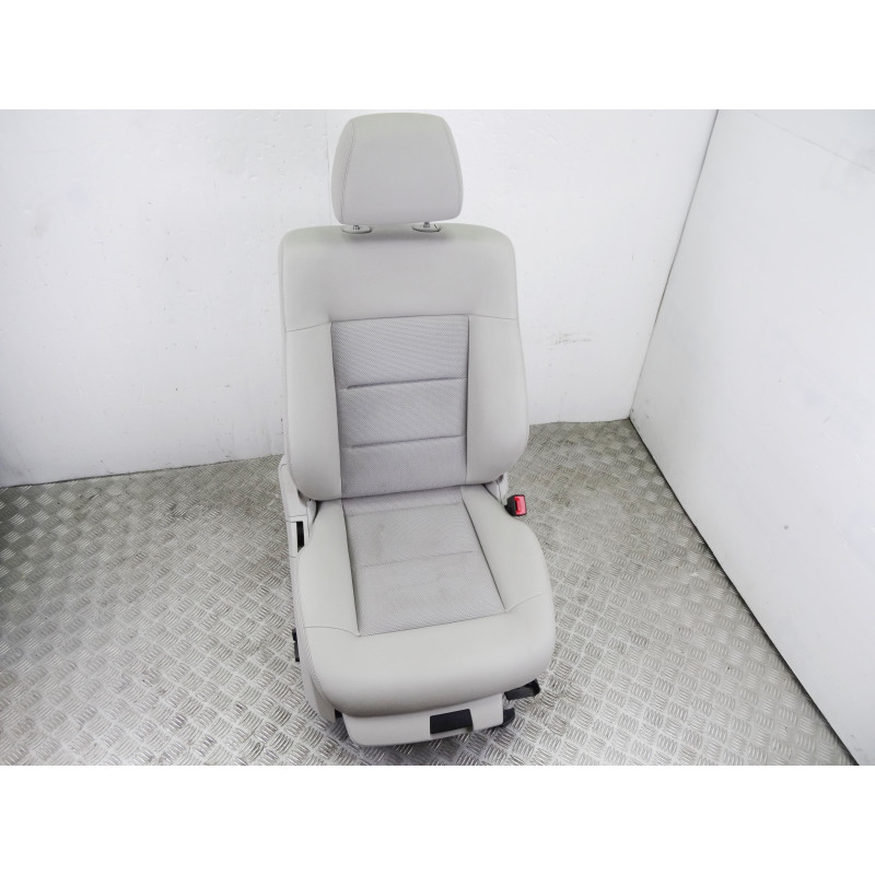 JUEGO ASIENTOS COMPLETO MERCEDES-BENZ CLASE E (BM 212) LIM.