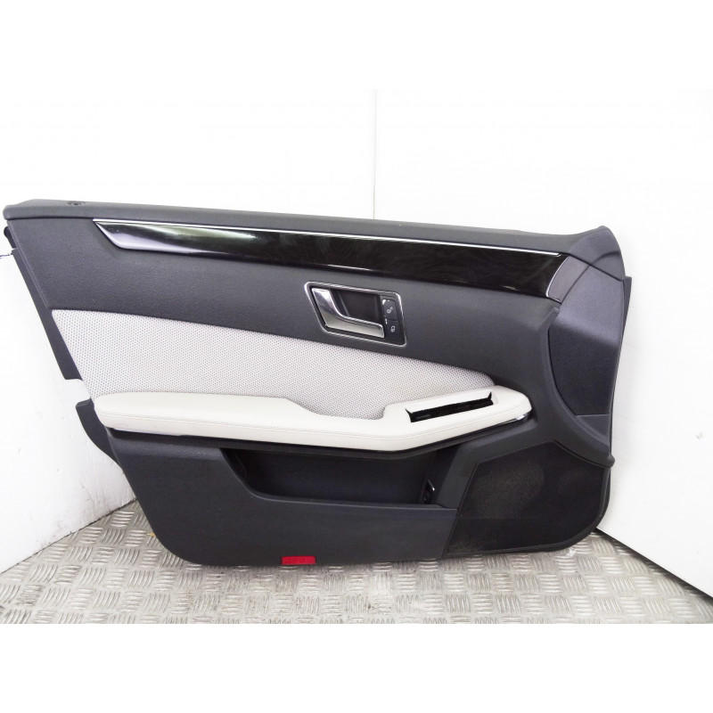 JUEGO ASIENTOS COMPLETO MERCEDES-BENZ CLASE E (BM 212) LIM.