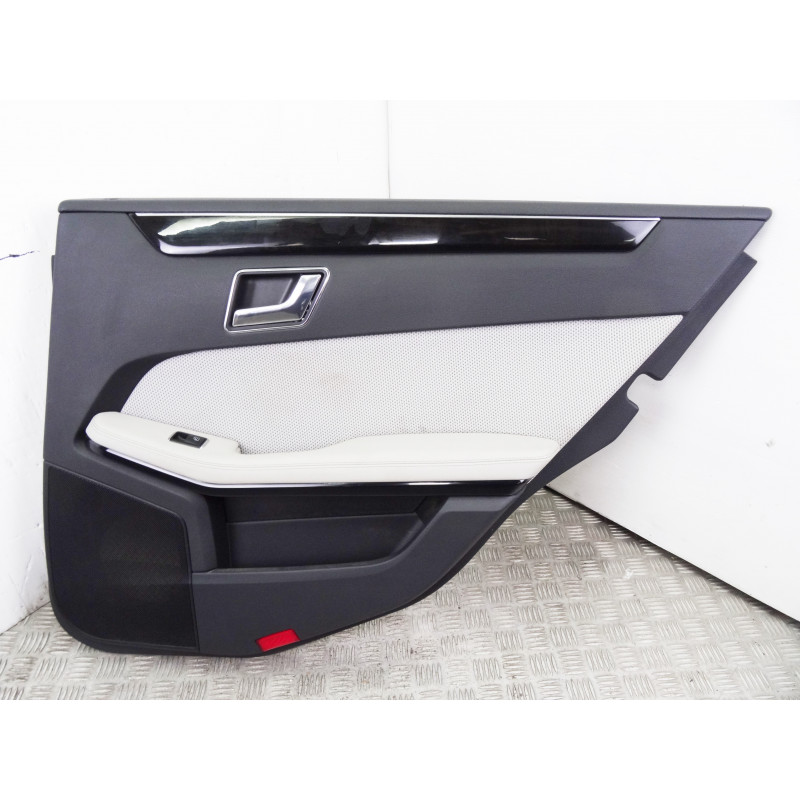 JUEGO ASIENTOS COMPLETO MERCEDES-BENZ CLASE E (BM 212) LIM.