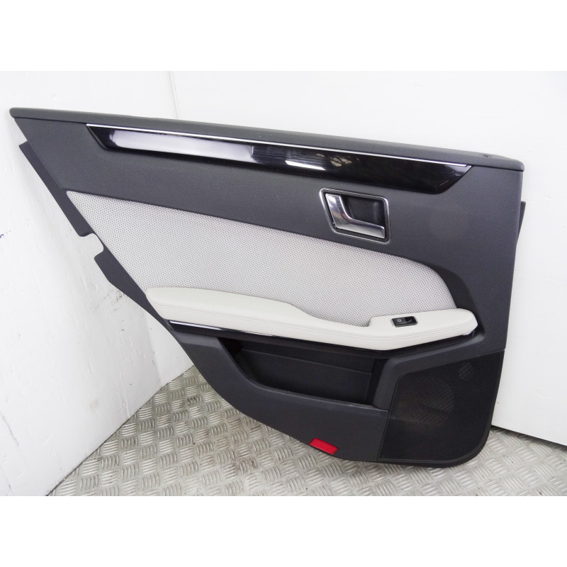 JUEGO ASIENTOS COMPLETO MERCEDES-BENZ CLASE E (BM 212) LIM.