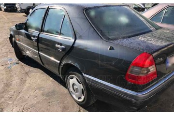 MERCEDES-BENZ CLASE C (BM 202) BERLINA 180 (202.018)