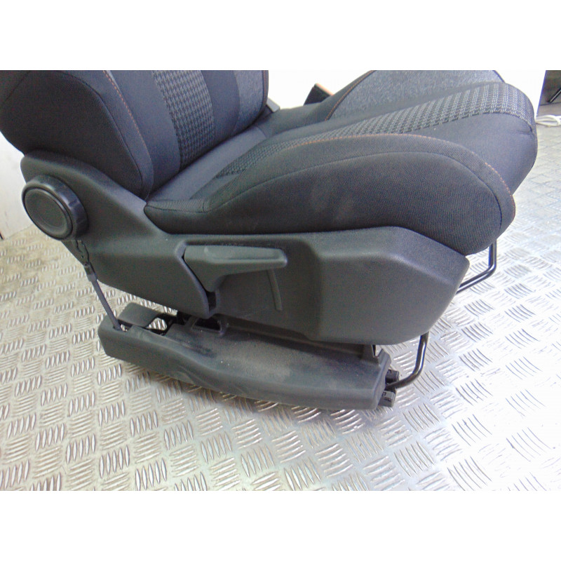 5 ASIENTOS JUEGO ASIENTOS COMPLETO PEUGEOT 5008