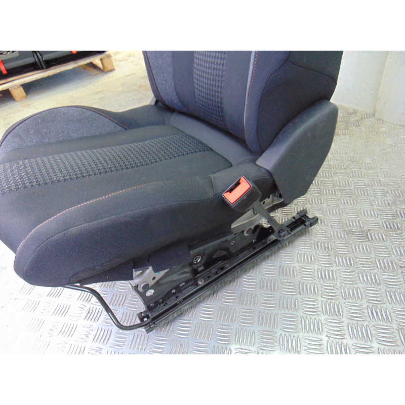 5 ASIENTOS JUEGO ASIENTOS COMPLETO PEUGEOT 5008