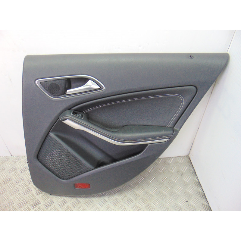 JUEGO ASIENTOS COMPLETO MERCEDES-BENZ CLASE CLA (BM 117)