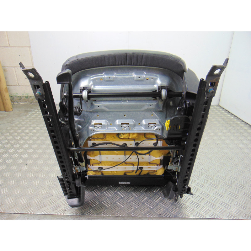 JUEGO ASIENTOS COMPLETO MERCEDES-BENZ CLASE CLA (BM 117)