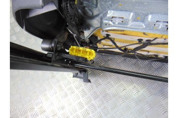 JUEGO ASIENTOS COMPLETO MERCEDES-BENZ CLASE CLA (BM 117)