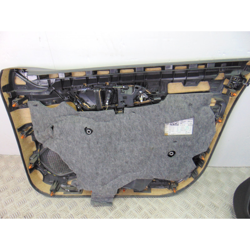 JUEGO ASIENTOS COMPLETO MERCEDES-BENZ CLASE CLA (BM 117)