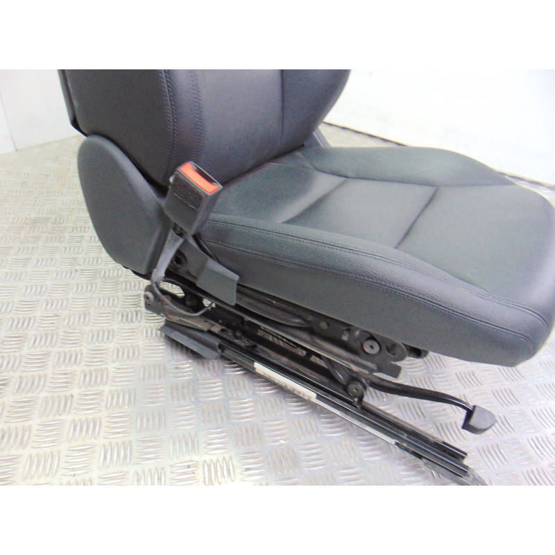 JUEGO ASIENTOS COMPLETO MERCEDES-BENZ CLASE CLA (BM 117)