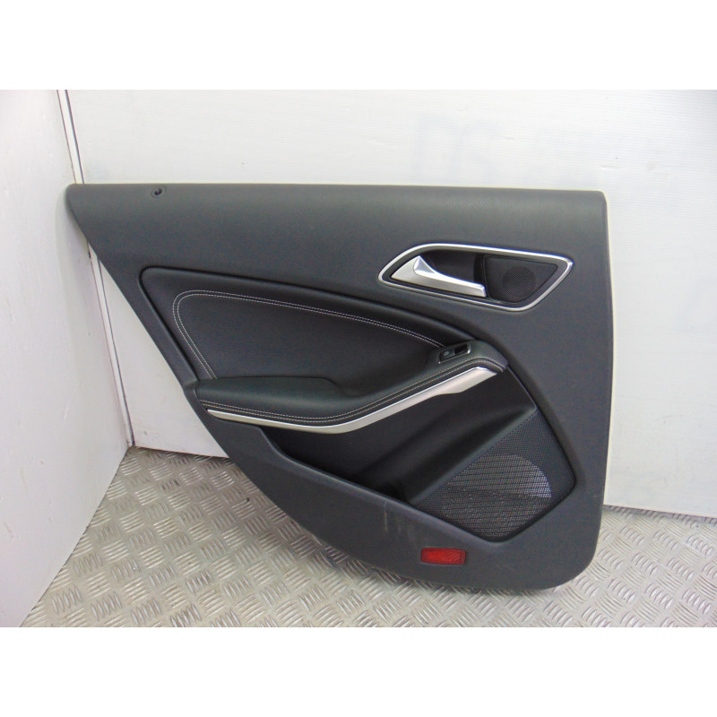 JUEGO ASIENTOS COMPLETO MERCEDES-BENZ CLASE CLA (BM 117)