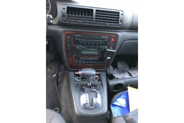 VOLKSWAGEN PASSAT VARIANT (3B6) Advance