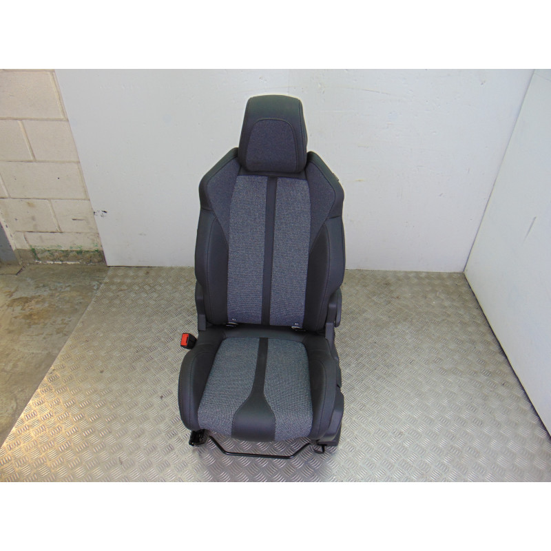 JUEGO ASIENTOS COMPLETO PEUGEOT 3008