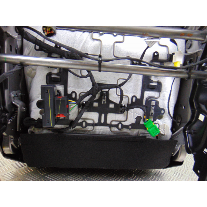 JUEGO ASIENTOS COMPLETO PEUGEOT 3008