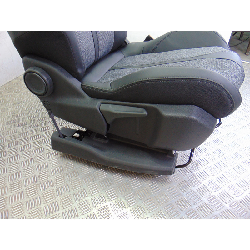 JUEGO ASIENTOS COMPLETO PEUGEOT 3008