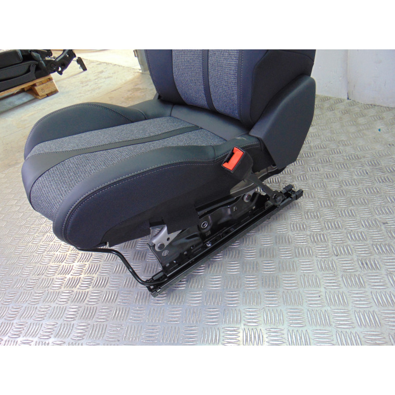 JUEGO ASIENTOS COMPLETO PEUGEOT 3008