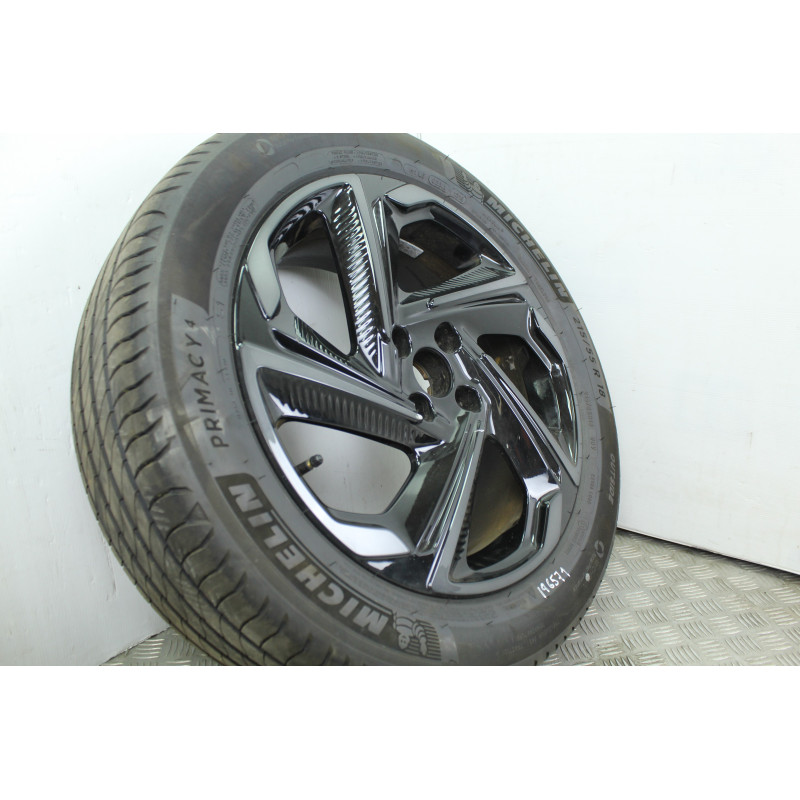 215/55R18  JUEGO LLANTAS DS 3 CROSSBACK Performance Line 215/55R18 196571 DS - 12