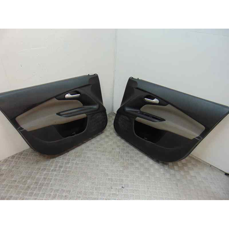 JUEGO ASIENTOS COMPLETO FIAT II TIPO (357) HATCHBACK