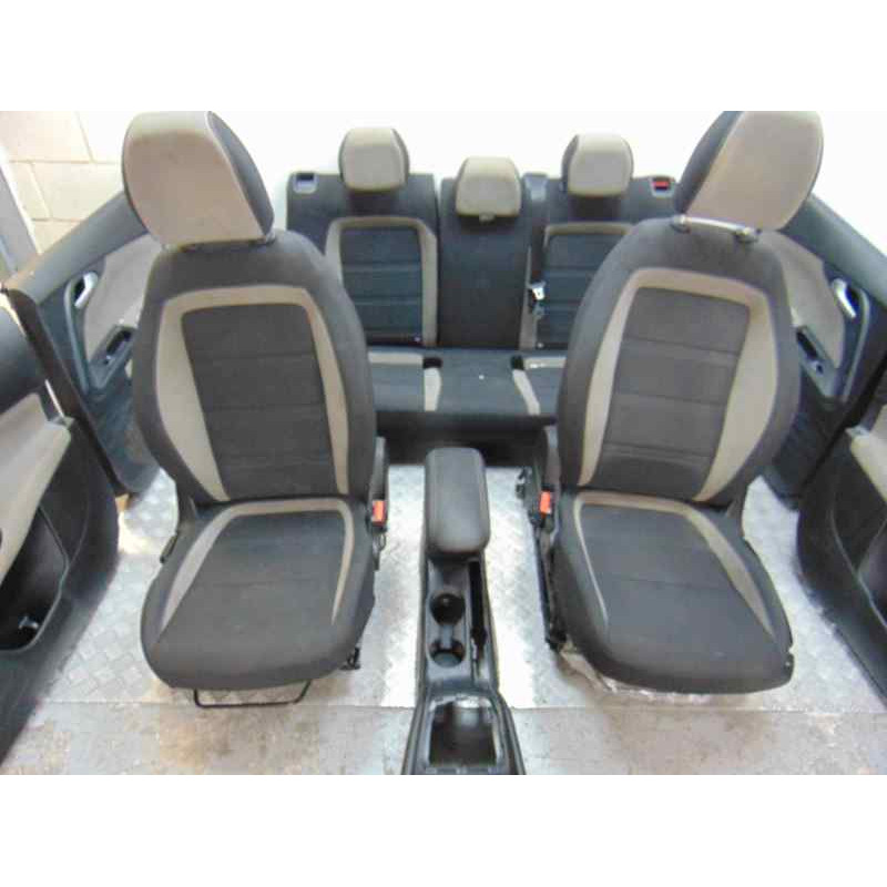JUEGO ASIENTOS COMPLETO FIAT II TIPO (357) HATCHBACK