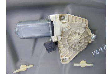 A1697202979 ELEVALUNAS DELANTERO IZQUIERDO MERCEDES-BENZ CLASE A (BM 169)