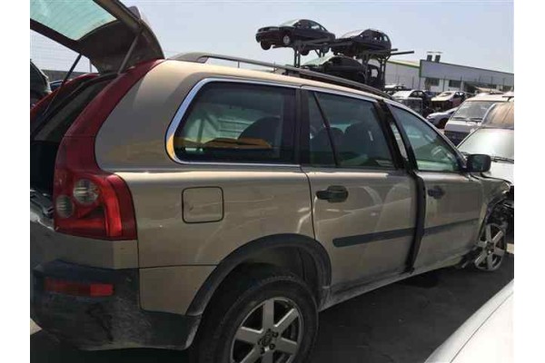VOLVO XC90 D5
