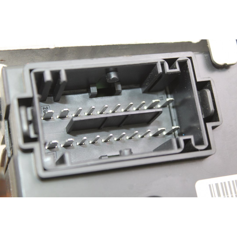 00520657580 CAJA RELES / FUSIBLES FIAT II TIPO (356) BERLINA Easy 2016 00520657580 213294 FIAT - 9