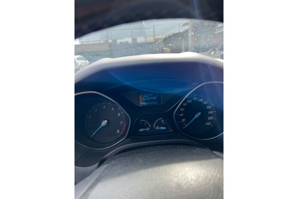 FORD FOCUS BERLINA (CB8) Trend