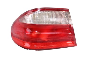 PILOTO TRASERO IZQUIERDO MERCEDES-BENZ CLASE E (BM 210) BERLINA