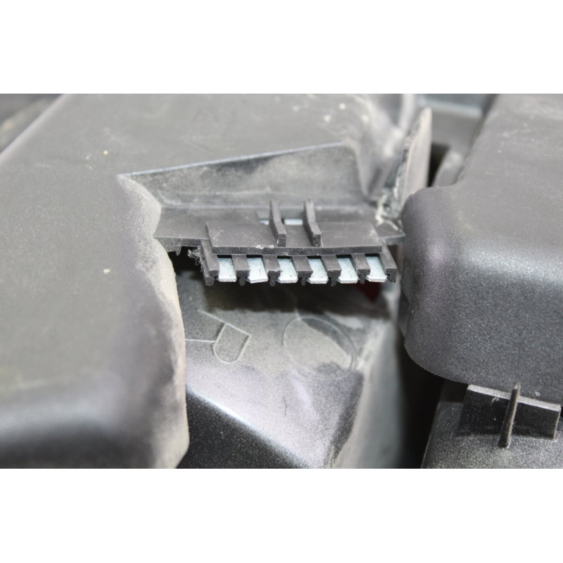 PILOTO TRASERO DERECHO MG ROVER ROVER 25 (RF)