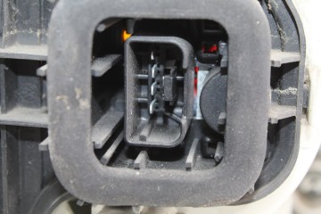 PILOTO TRASERO DERECHO VOLKSWAGEN GOLF V (1K1)(10.2003)