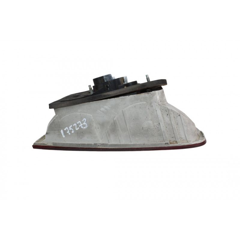 PILOTO TRASERO DERECHO INTERIOR VOLKSWAGEN TOUAREG (7LA)
