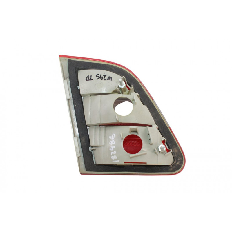 PILOTO TRASERO DERECHO INTERIOR MERCEDES-BENZ CLASE B (BM 245)