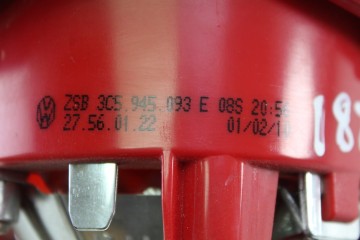 3C5945093E PILOTO TRASERO IZQUIERDO INTERIOR VOLKSWAGEN PASSAT BERLINA (3C2) Highline 3C5945093E 182496 VOLKSWAGEN - 2