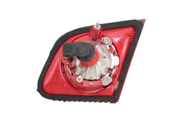 3C5945093E PILOTO TRASERO IZQUIERDO INTERIOR VOLKSWAGEN PASSAT BERLINA (3C2) Highline 3C5945093E 182496 VOLKSWAGEN - 3