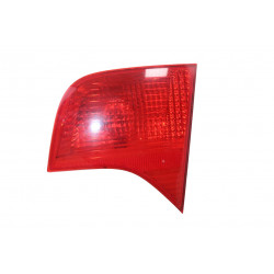 PILOTO TRASERO DERECHO INTERIOR AUDI A4 BERLINA (8E)