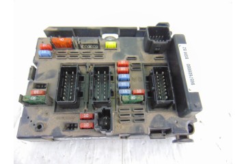 9657608880  CAJA RELES / FUSIBLES PEUGEOT PARTNER (S2) Combi Plus 2006 9657608880 206611 PEUGEOT - 1