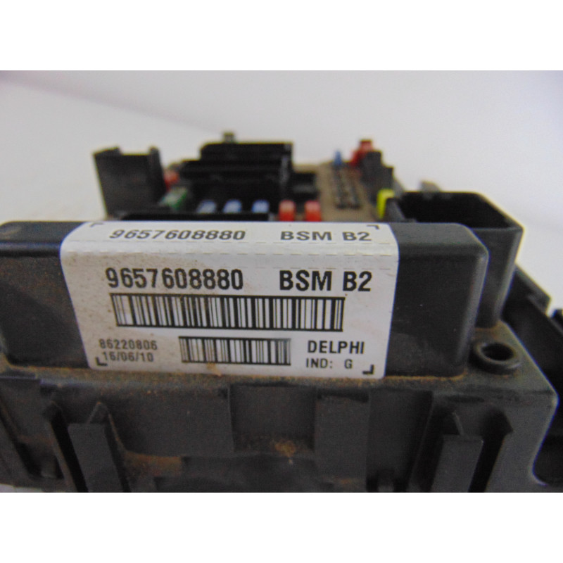 9657608880 CAJA RELES / FUSIBLES PEUGEOT PARTNER (S2)